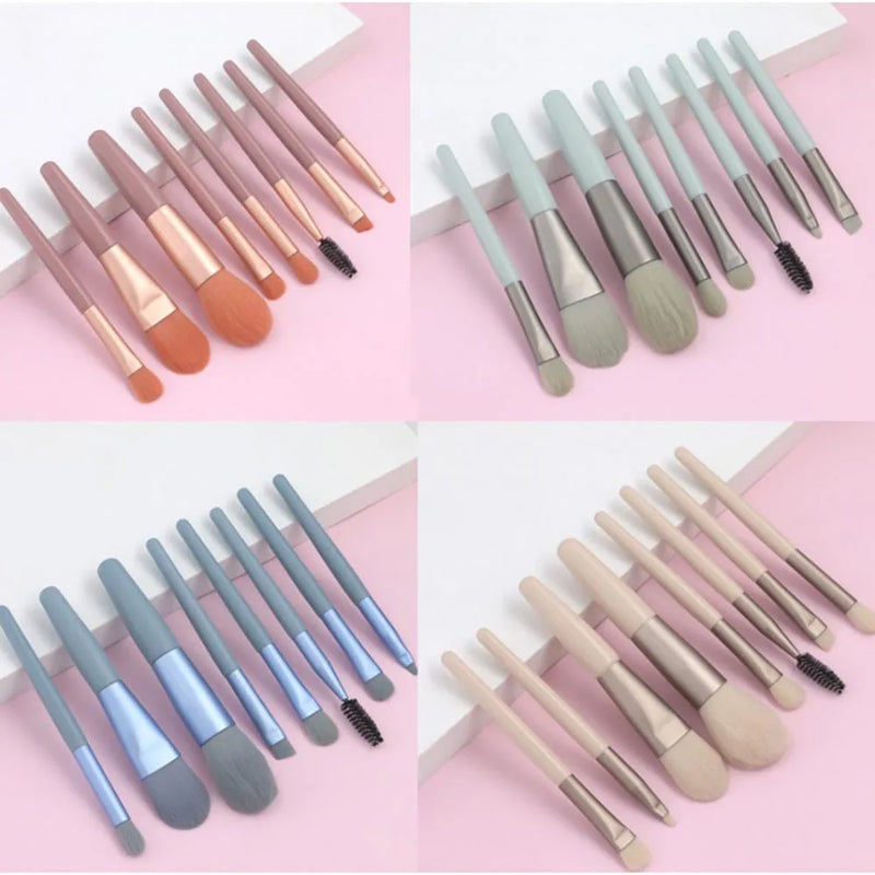 Kit c/8 Pincéis de Maquiagem com Estojo Transparente